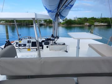 Catamaran Ptarmigan available for yacht charter in Bahamas | Yacht4Less