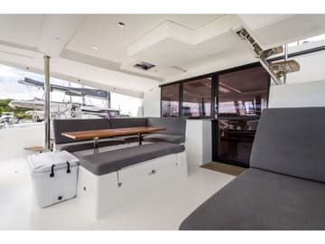 Best Price for a Catamaran Sun and Stars rental in Caribbean | Yacht4Less