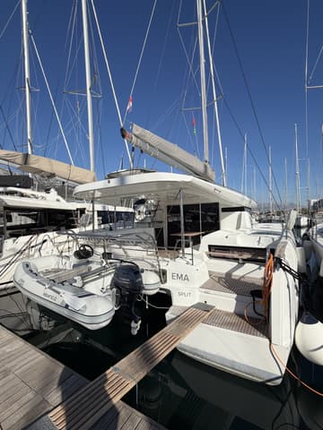 Catamaran Ema charter rental in Seychelles | Yacht4Less