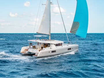 Best Price for a Catamaran Lizzy II rental in Croatia | Yacht4Less