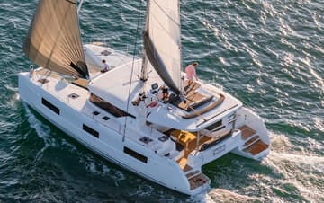 Best Price for a Catamaran Vesna rental in Seychelles | Yacht4Less