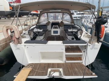 Best Price for a Sailboat Barracuda rental in Greece | Yacht4Less