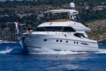 Motorboat Mirno More available for yacht charter in Croatia | Yacht4Less