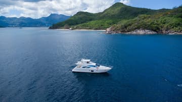 Best Price for a Motorboat Oliviia rental in Seychelles | Yacht4Less