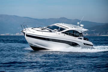 Motorboat NN charter rental in Croatia | Yacht4Less