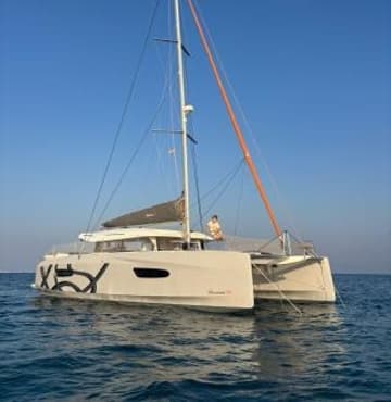 Best Price for a Catamaran Estel rental in France | Yacht4Less