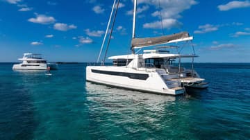 Catamaran SILVERSTEIN available for yacht charter in Mexico | Yacht4Less