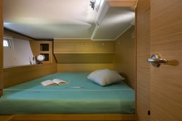Best Price for a Sailboat Holiday Planet rental in Italy | Yacht4Less
