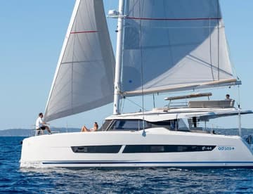 Catamaran BLACK PEARL available for yacht charter in Bahamas | Yacht4Less