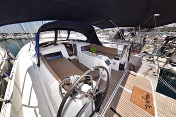 Sailboat Swannabe available for yacht charter in Croatia | Yacht4Less
