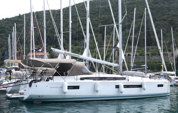 Sailboat Caruso available for yacht charter in Croatia | Yacht4Less