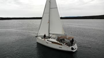 Sailboat Tara available for yacht charter in Croatia | Yacht4Less