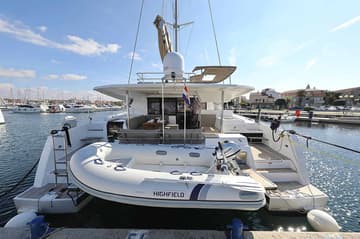 Catamaran Fee charter rental in Croatia | Yacht4Less