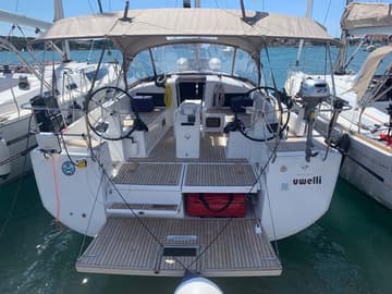 Best Price for a Sailboat UwElli rental in Croatia | Yacht4Less