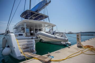 Best Price for a Catamaran El Presidente rental in Spain | Yacht4Less
