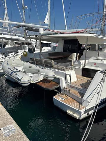 Catamaran Bella V available for yacht charter in Croatia | Yacht4Less