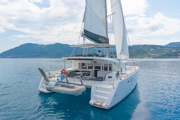 Catamaran Cassiopeia II available for yacht charter in Greece | Yacht4Less