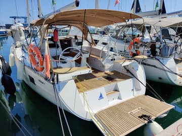 Sailboat Aciano available for yacht charter in Croatia | Yacht4Less