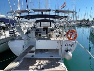 Sailboat Twiggy available for yacht charter in Croatia | Yacht4Less
