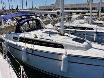 Sailboat Lucy available for yacht charter in Croatia | Yacht4Less