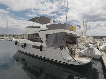 Best Price for a Motorboat Ocean dreamer rental in Croatia | Yacht4Less