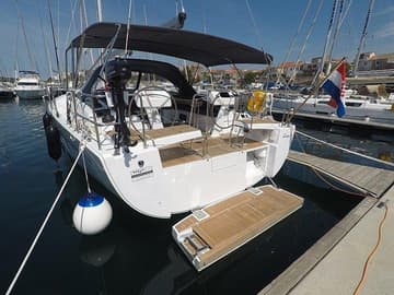 Best Price for a Sailboat Alian rental in Croatia | Yacht4Less