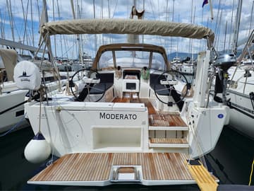 Sailboat Moderato charter rental in Croatia | Yacht4Less