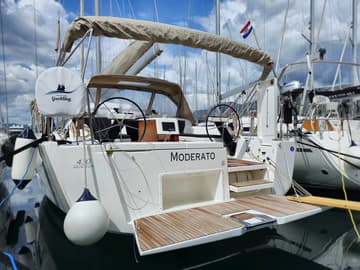 Sailboat Moderato available for yacht charter in Croatia | Yacht4Less