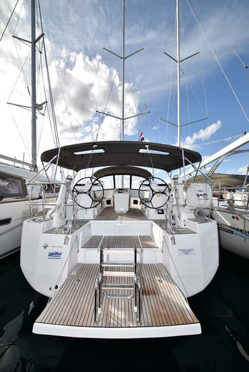 Sailboat Mary-Lu available for yacht charter in Croatia | Yacht4Less