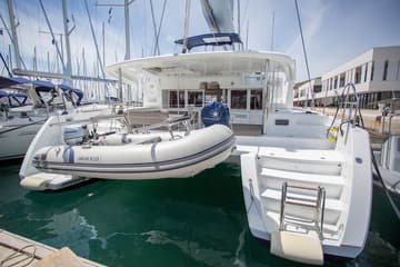 Catamaran Rimta charter rental in Greece | Yacht4Less
