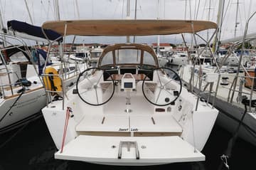 Best Price for a Sailboat Sweet Lady rental in Croatia | Yacht4Less
