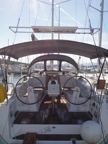 Best Price for a Sailboat Ile rental in Croatia | Yacht4Less