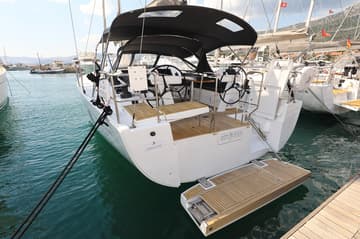 Sailboat Attraction charter rental in Croatia | Yacht4Less