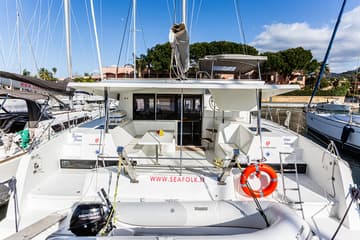 Catamaran Relax Planet available for yacht charter in Italy | Yacht4Less