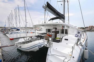 Best Price for a Catamaran Sunce rental in Croatia | Yacht4Less