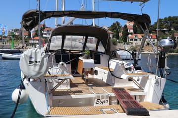 Sailboat Elyra charter rental in Croatia | Yacht4Less