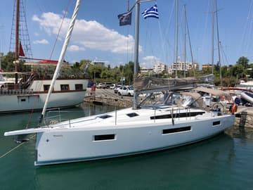 Best Price for a Sailboat Aquaholic rental in Greece | Yacht4Less