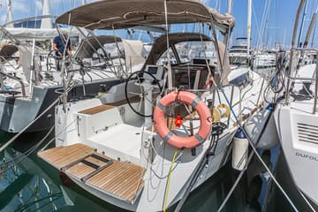 Sailboat Hija del Viento available for yacht charter in Italy | Yacht4Less