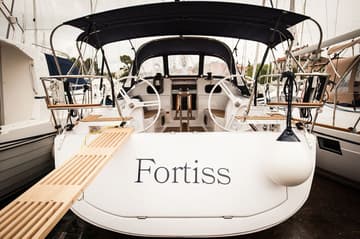 Sailboat Fortiss charter rental in Croatia | Yacht4Less