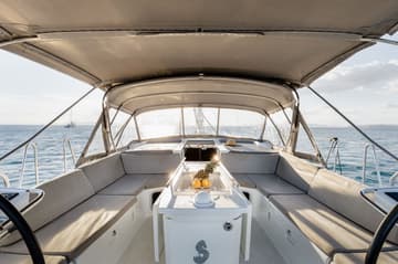 Sailboat Viennastar available for yacht charter in Greece | Yacht4Less