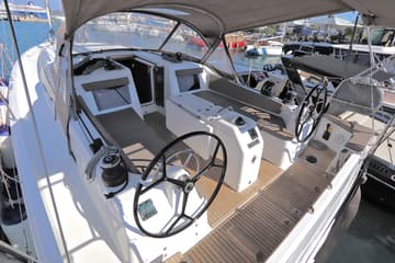 Sailboat Aris available for yacht charter in Greece | Yacht4Less