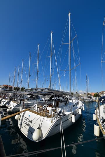 Sailboat Ticija available for yacht charter in Croatia | Yacht4Less