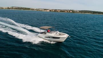 Best Price for a Motorboat Cap Camarat 9,0 WA rental in Croatia | Yacht4Less