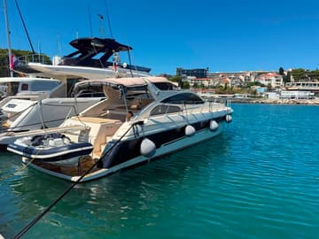 Motorboat Lady Tania charter rental in Croatia | Yacht4Less