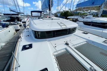 Catamaran Maramor available for yacht charter in BVI | Yacht4Less