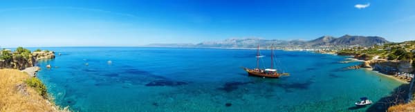 what is a gulet charter