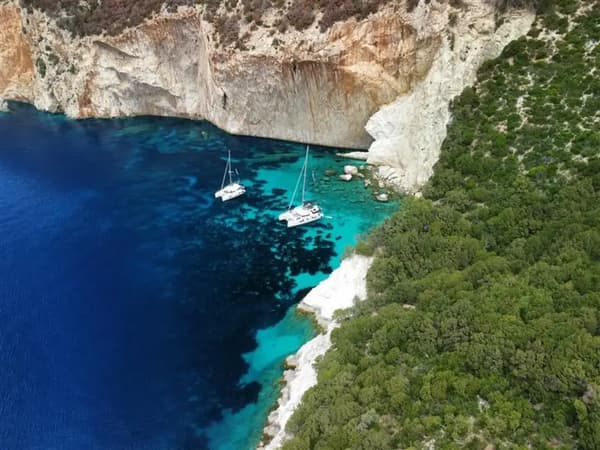 tandem charter yacht4less